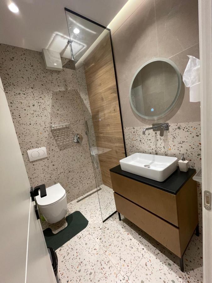 Downtown Studio Apartments Tirana Zewnętrze zdjęcie